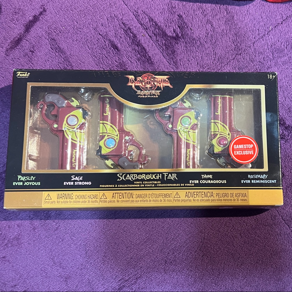 Bayonetta Scarborough Fair Collectible Set